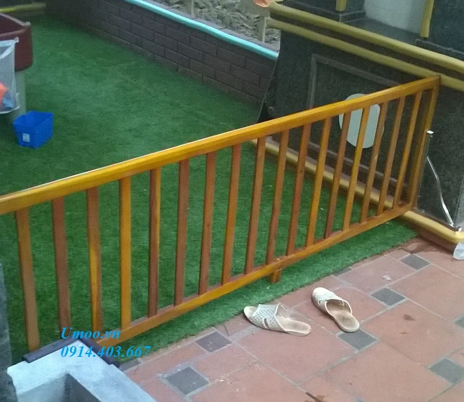 Thanh chắn cầu thang bằng gỗ 4 Thanh chắn cầu thang bằng gõ, thanh chắn cầu thang giá rẻ
