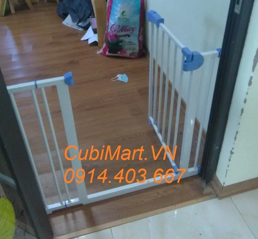 Chắn cửa không khoan D1 4 Chặn cửa không khoan D1 dùng chặn cửa phòng, chặn cầu thang không cần khoan đục