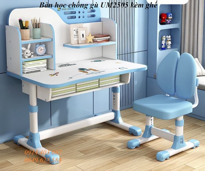ban hoc chong gu um2505- anh thuc te (7) Bàn học chống gù UM2505 kèm ghế cho bé vào lớp 1, tiểu học, cấp 2